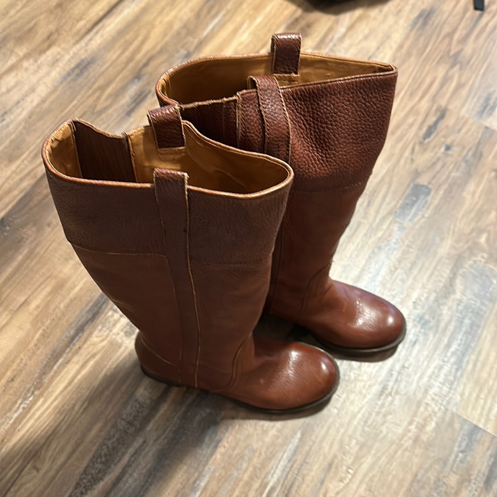 Lucky Brand Boots Size 7